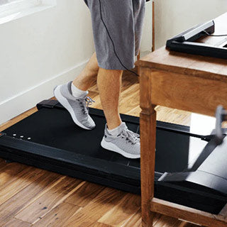 https://www.lifespanfitness.com/cdn/shop/files/best-footwear-for-treadmill-desks_500x500.jpg?v=1667851261